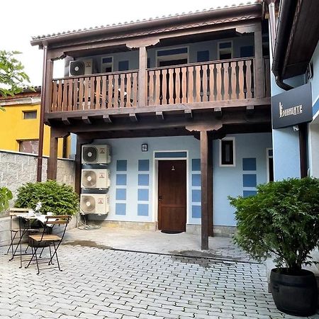 Апартхотел Конниците Aparthotel Veliko Tarnovo Exterior photo